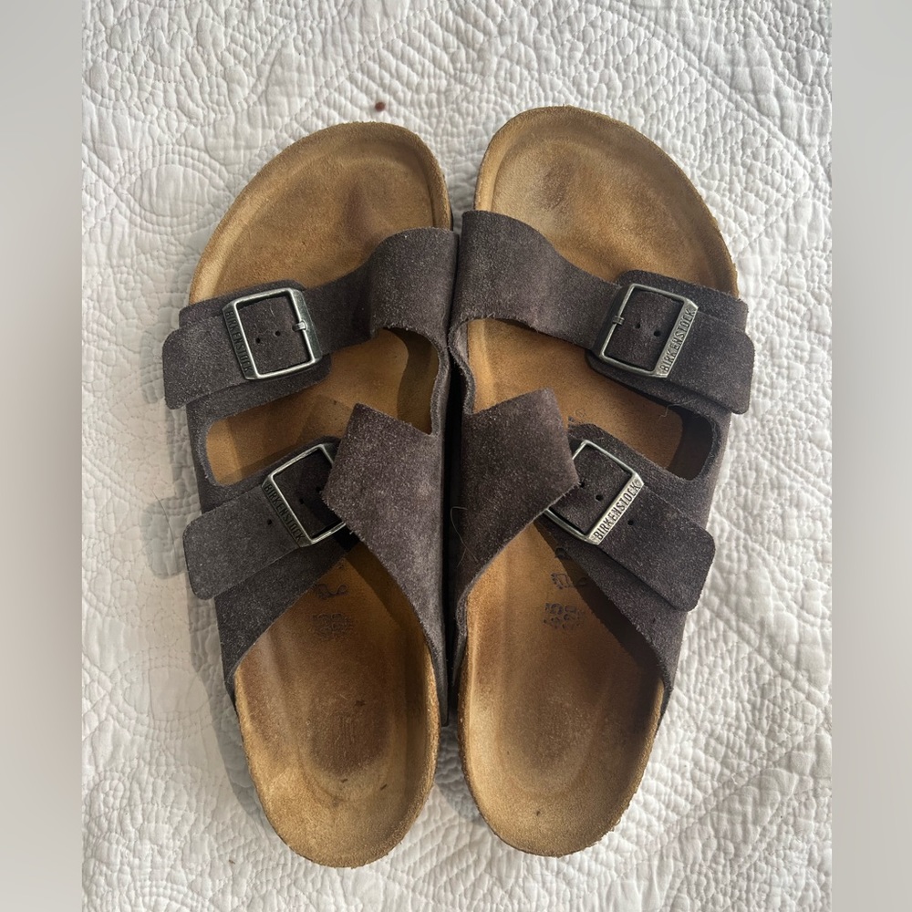 Worn 5 times; not my style. Size 45, fits 11.5-12.